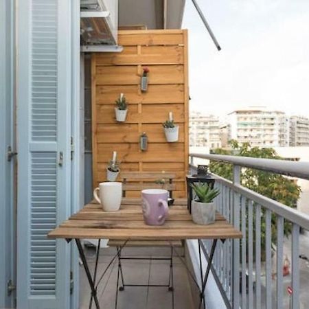 Modern White Tower Apartment テッサロニキ エクステリア 写真