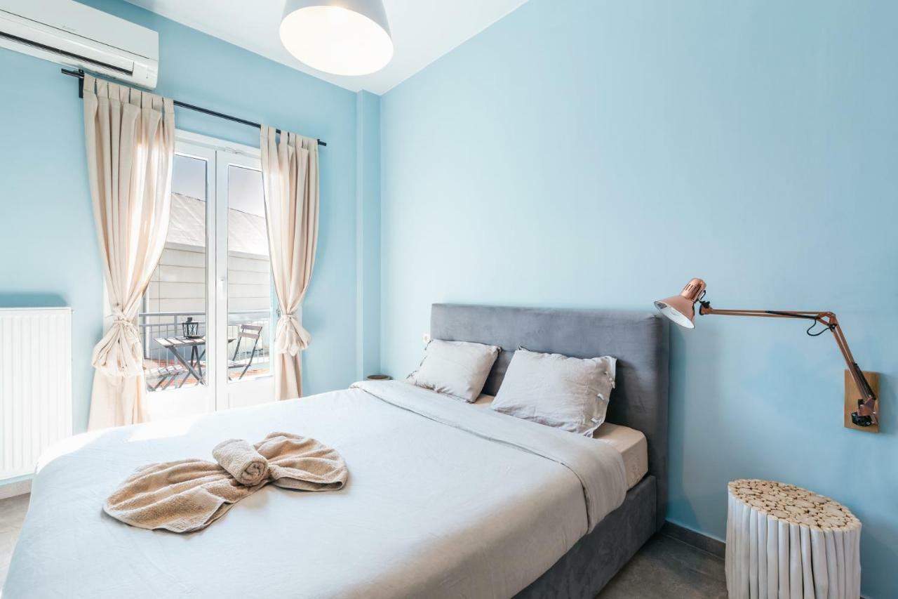Modern White Tower Apartment テッサロニキ エクステリア 写真